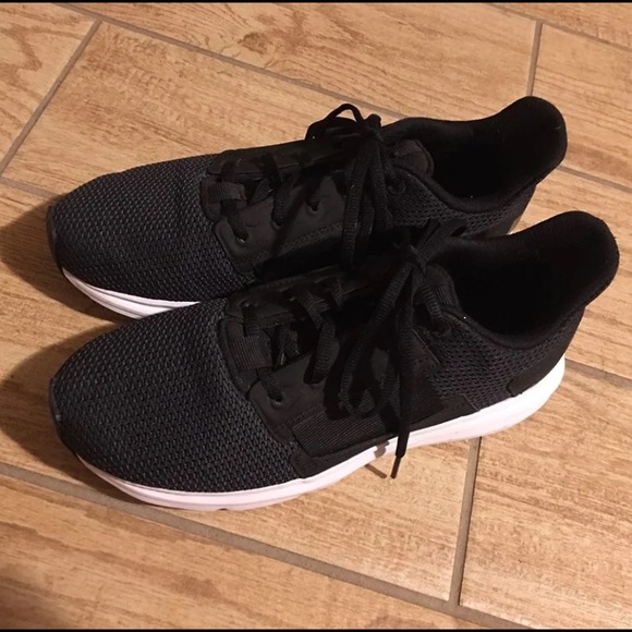 puma soft foam black shoes